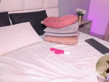 saramonroe1's sex show image