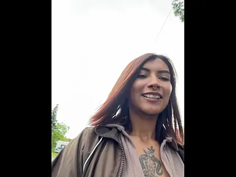 Изображение секс-шоу модели Zoe_addiction