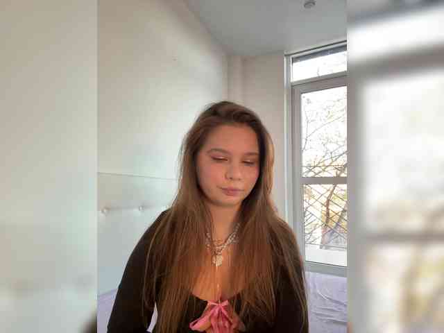 Изображение секс-шоу модели Chiculya