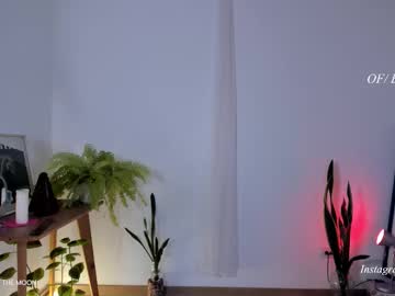 Изображение секс-шоу модели _bellaela Изображение секс-шоу модели _bellaela