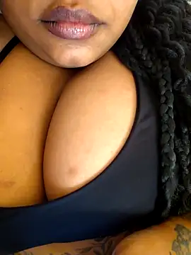 Peituda_safada's sex show image