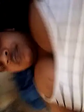 Peituda_safada's sex show image