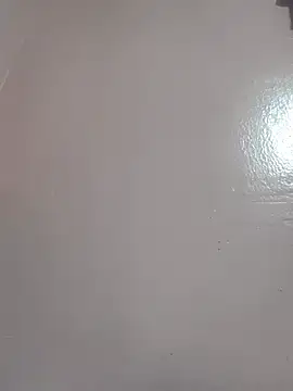 Mia_peituda's sex show image