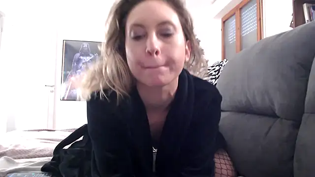 Изображение секс-шоу модели L_Sofia