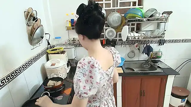 Mie_baby2k's sex show image