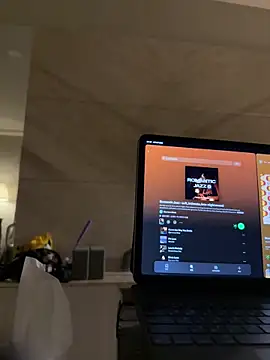 Etherealcat33's sex show image