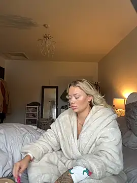 Изображение секс-шоу модели blissdimicco Изображение секс-шоу модели blissdimicco