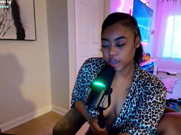 kat2025's sex show image