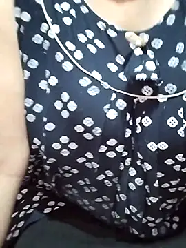 Изображение секс-шоу модели Darling8008 Изображение секс-шоу модели Darling8008