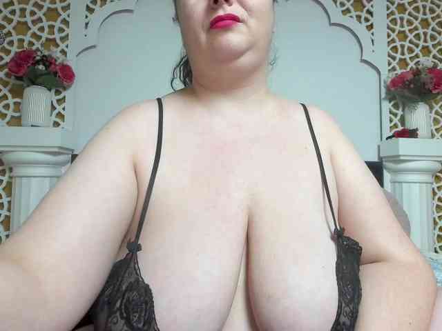 Изображение секс-шоу модели AleshaArabic Изображение секс-шоу модели AleshaArabic