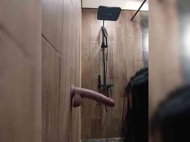 GgggLAAAAaaFFtt596rr's sex show image