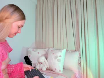 kitty__sophie's sex show image