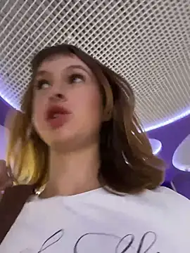 Outdorable's sex show image