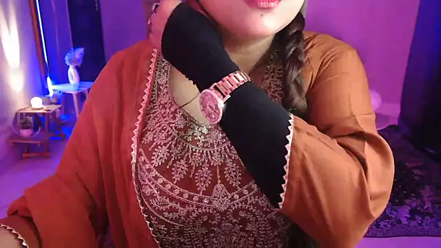 Mitikaa's sex show image Mitikaa's sex show image