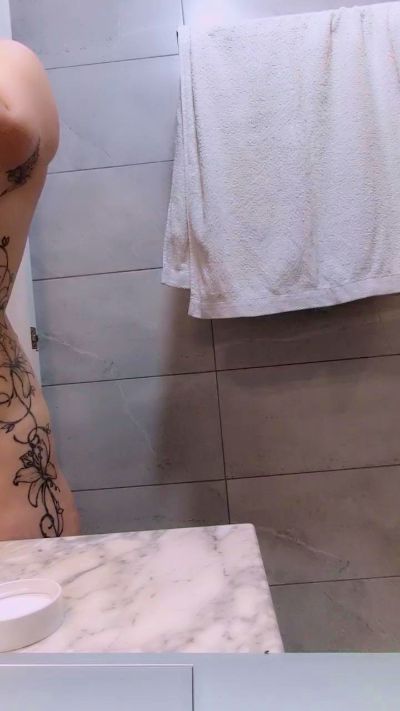Danyz9's sex show image