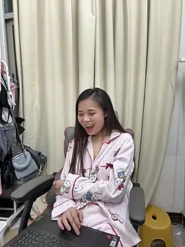 Изображение секс-шоу модели aa-goudan