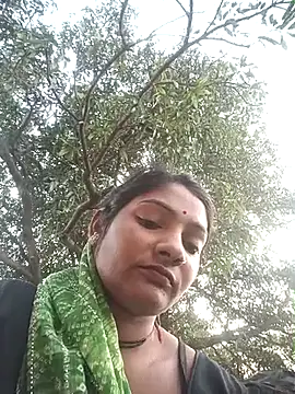 Hotty_raghni's sex show image