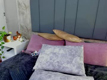 Изображение секс-шоу модели julianamiller