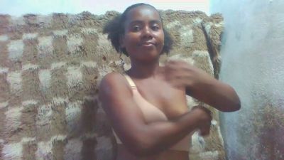 Изображение секс-шоу модели juliahchoco