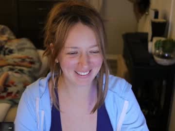 Изображение секс-шоу модели maevivant