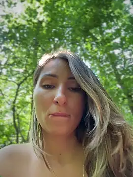 Wonder_Kari's sex show image