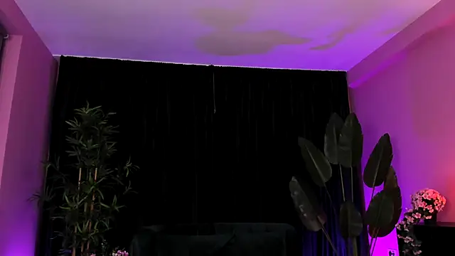 the_arabian_princess's sex show image