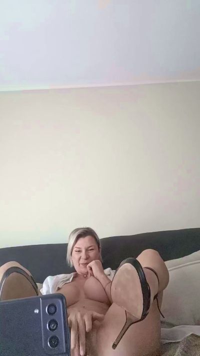 Raluca_Fr's sex show image