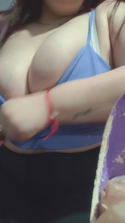 luluu28's sex show image