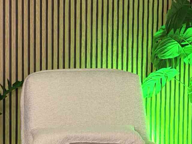 BelovedKhlloee's sex show image