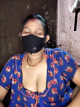 Hotcouplepriya's sex show image