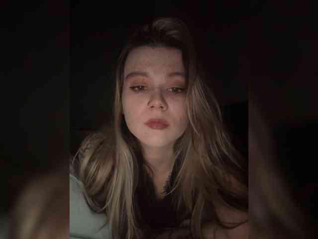 Изображение секс-шоу модели Alicee-teasee