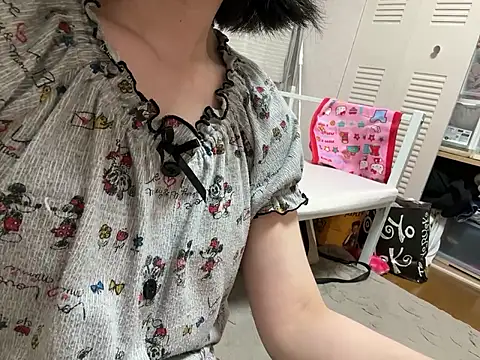 riri_riri_jp's sex show image