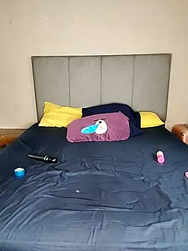 ThickPearlx23's sex show image