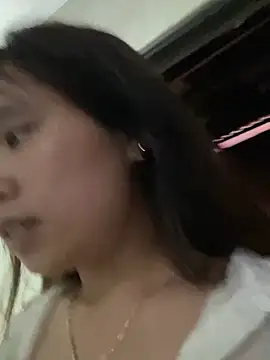 Ngoc-bbi's sex show image