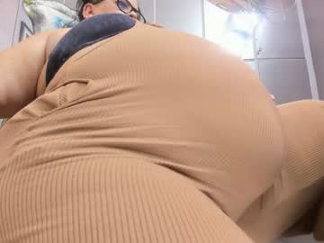 sexymoonlatina's sex show image