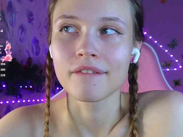 Armura's sex show image