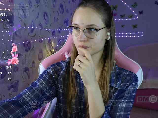 Armura's sex show image