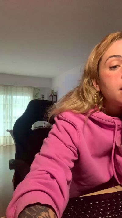 Sexshow-Bild von AkariBruna Sexshow-Bild von AkariBruna