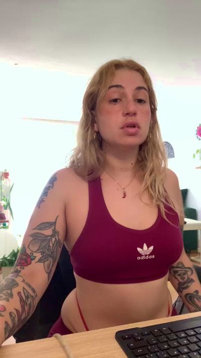 Sexshow-Bild von AkariBruna Sexshow-Bild von AkariBruna