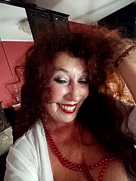GypsyEsmeralda's sex show image