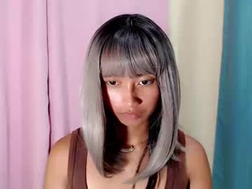 ur_sexyllie's sex show image