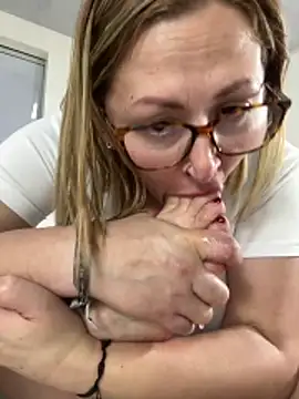 dirty_mistress_69's sex show image