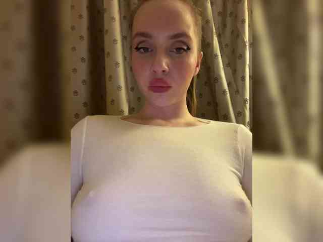 Изображение секс-шоу модели Natalymoodhot Изображение секс-шоу модели Natalymoodhot