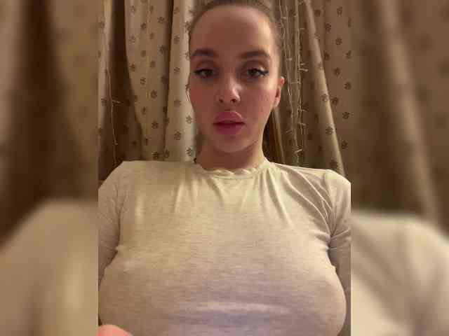 Изображение секс-шоу модели Natalymoodhot Изображение секс-шоу модели Natalymoodhot