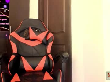 your_luna_'s sex show image