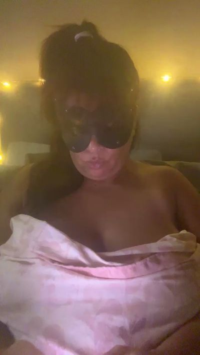 Sexshow-Bild von TuMoirahot Sexshow-Bild von TuMoirahot