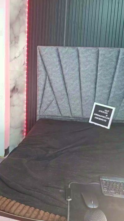 Maddyh's sex show image