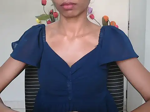 Richa_Patel's sex show image