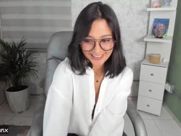 Изображение секс-шоу модели martiiinaa_