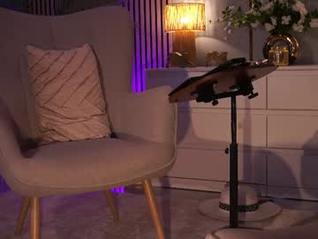 miss_ema_divine's sex show image